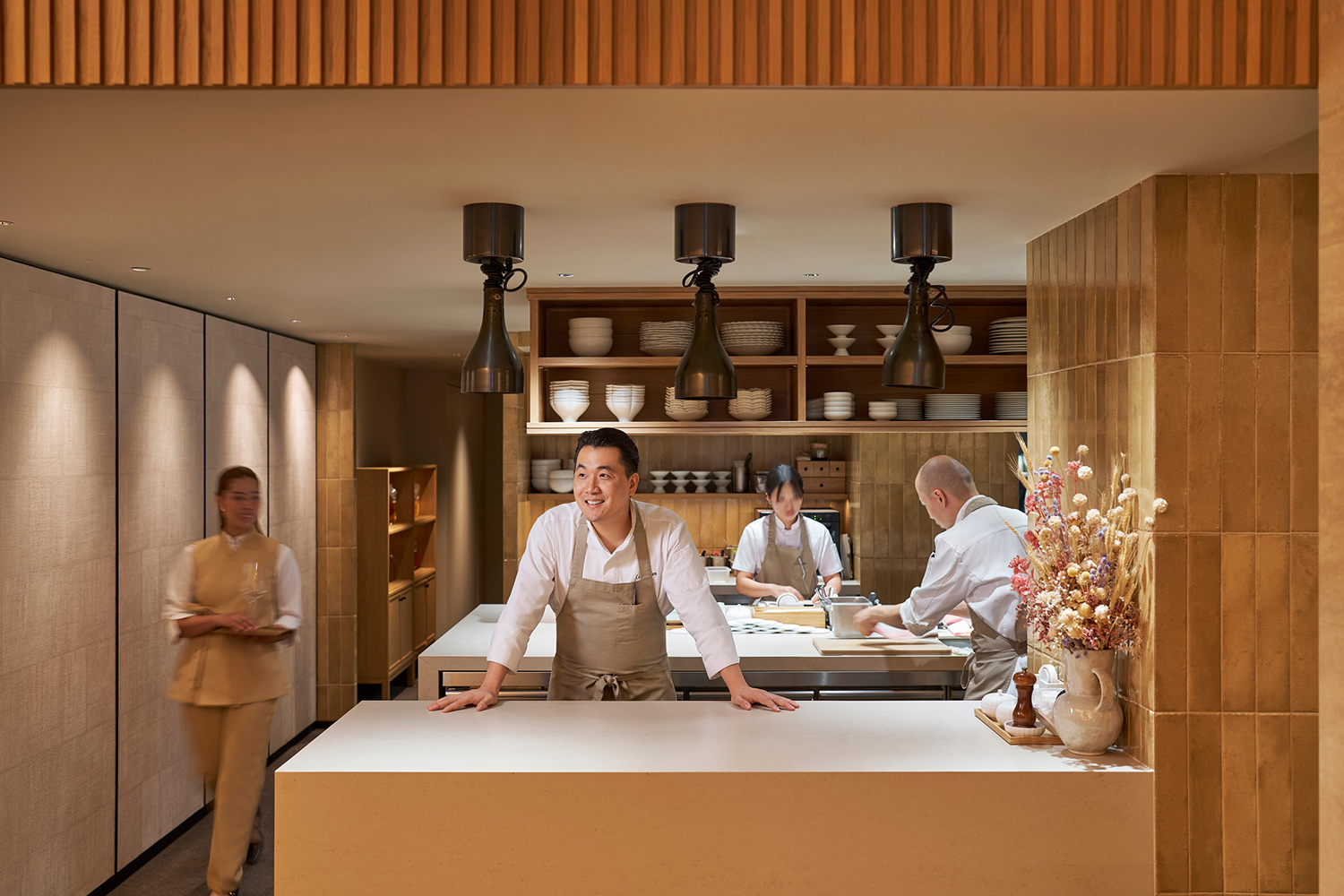 naeum-full-interior-kitchen